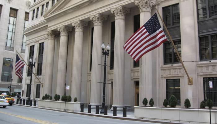 143 095242 why did us federal reserve keep interest