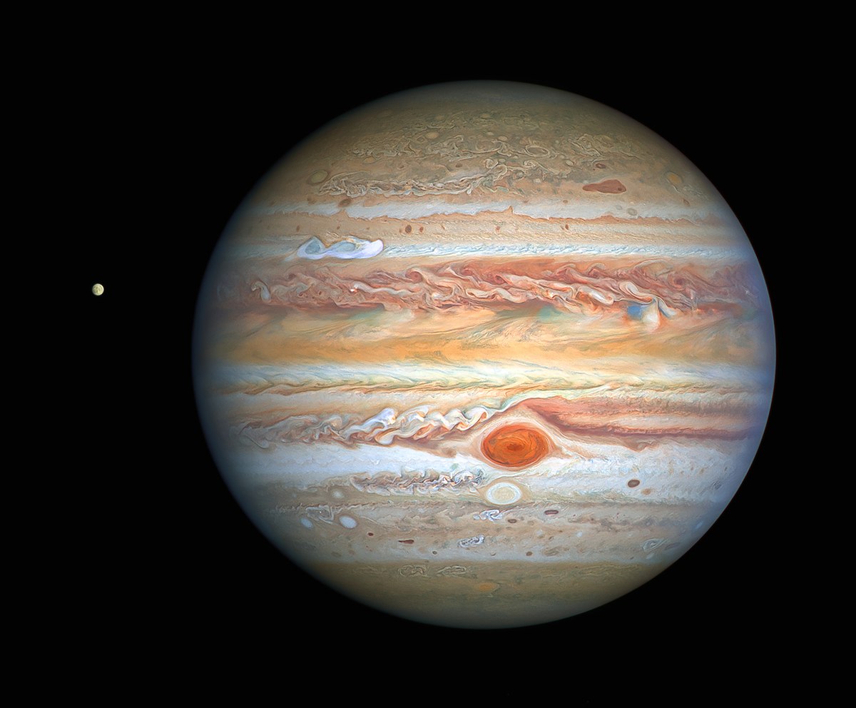 Hubble captures crisp new image of Jupiter and Europa 50354436493