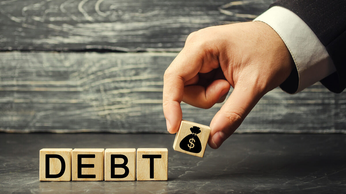 Pay Off Holiday Debt2 1200x675 1